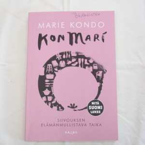 Marie Kondo KonMari - siivouksen elämänmullistava taika